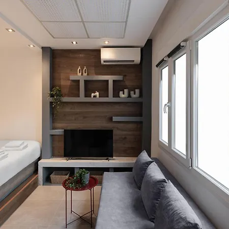 F & B Collection - Downtown Flat For 3