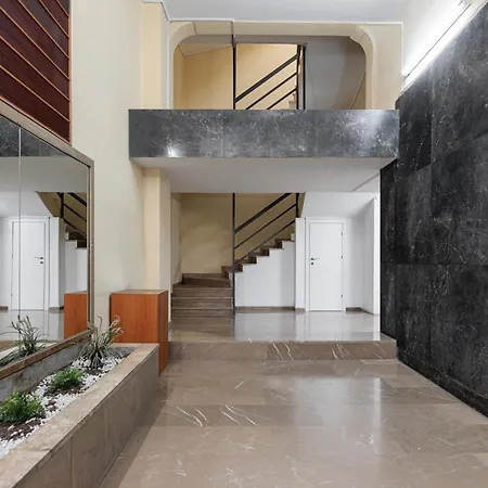 F & B Collection - Downtown Flat For 3 *