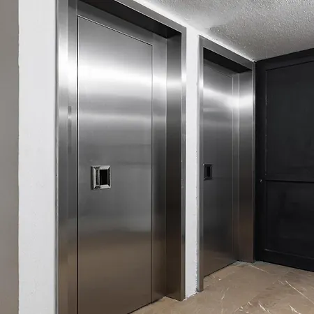 F & B Collection - Downtown Flat For 3 * סלוניקי